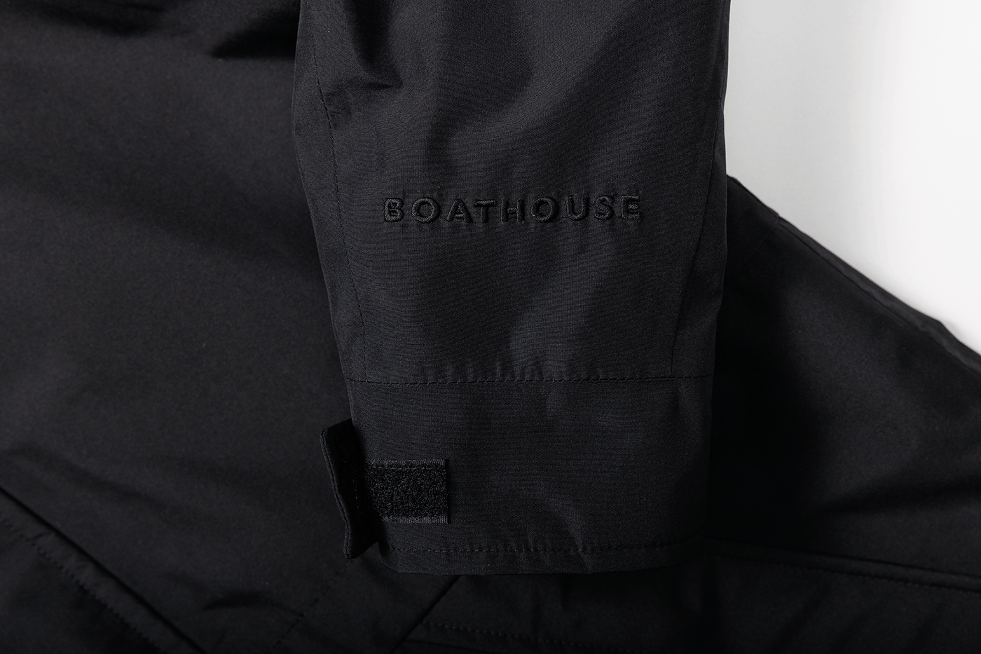 Black Boathouse Blitz GORE-TEX® Branded Waterproof Jacket Sleeve with Boathouse logo