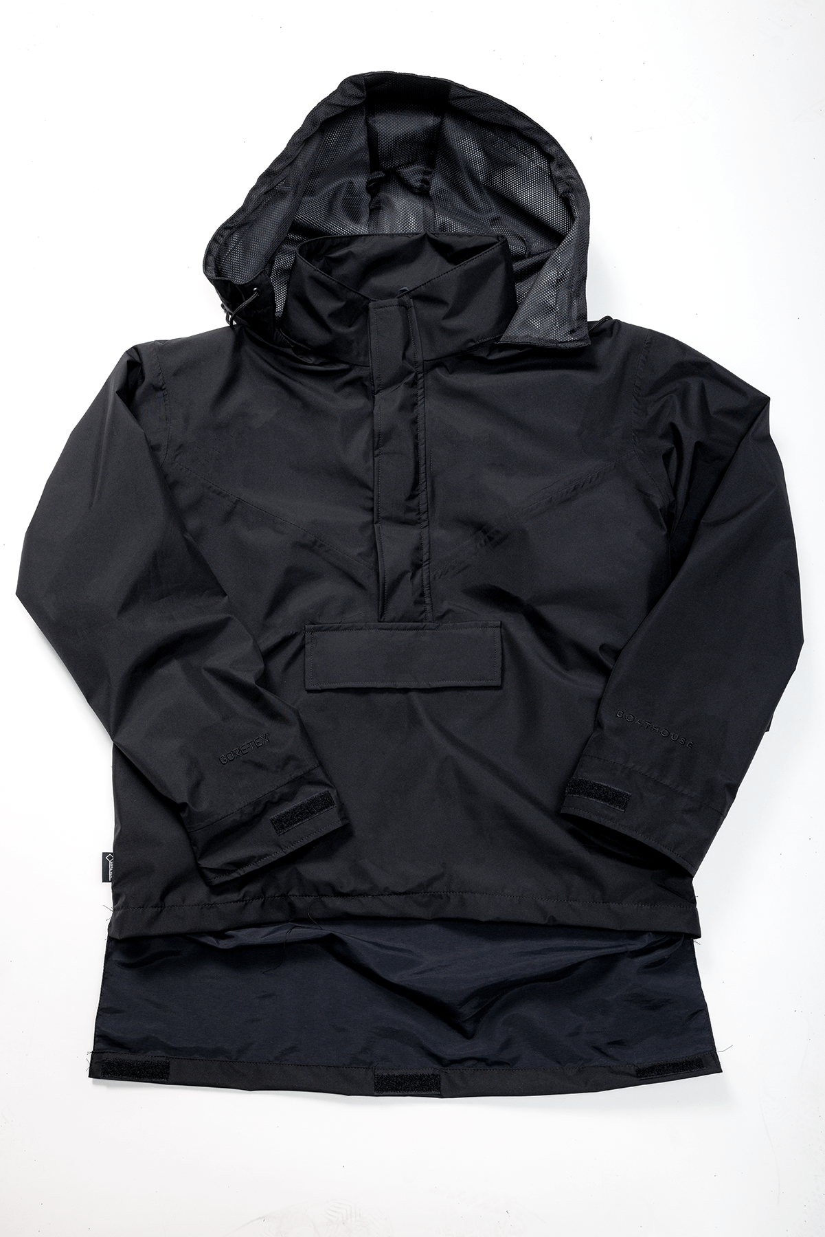 Front of Black BOATHOUSE GORE-TEX® Waterproof Stevenson Jacket